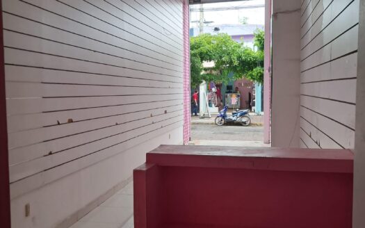 LOCAL CALLE PRIVADA GUADALUPE VICTORIA #30-B