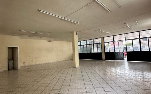 Local Comercial en Calle López Rayón #71
